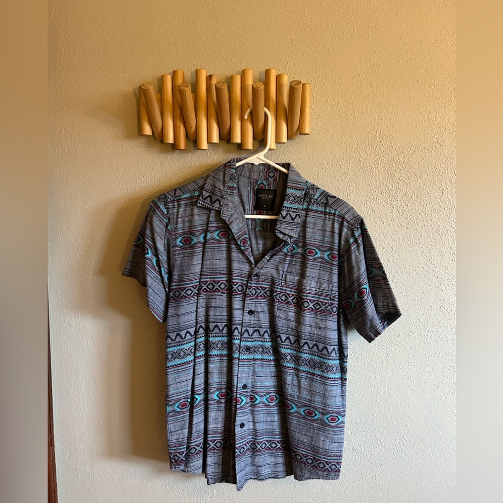 Hawk’s Bay Full Button Pocket Shirt Size M / Men’s